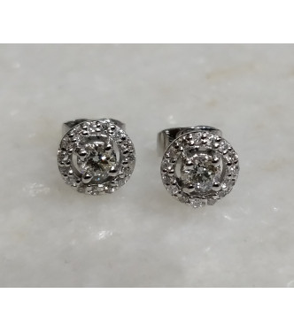 White Gold Diamond Earrings centre pc 3.5mm, side small diamonds free shipping